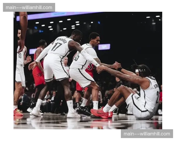 篮网终结十连败颓势 阿巴基18分率队主场击败国王止住下滑